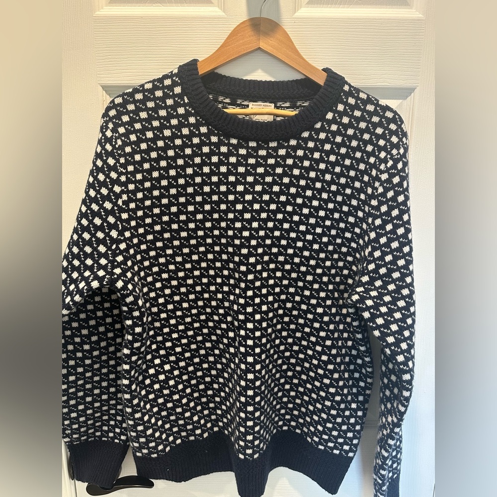 J Crew Rugged Merino Wool Blend Navy and White Sweater L
